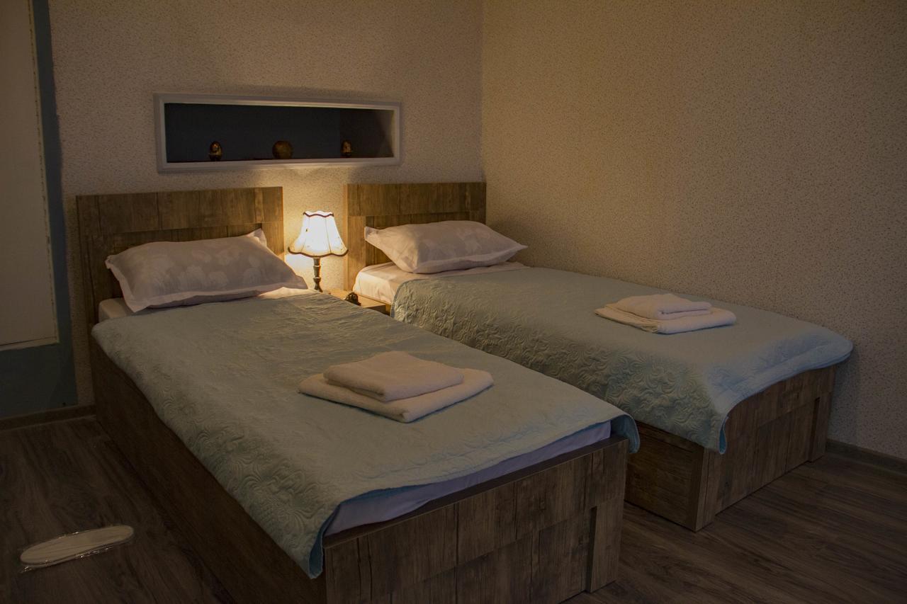 Guest House Ketrin Tbilisi Exterior photo